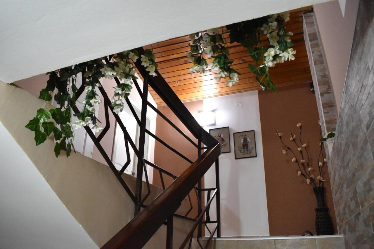Guest House Kozle Üsküp Dış mekan fotoğraf