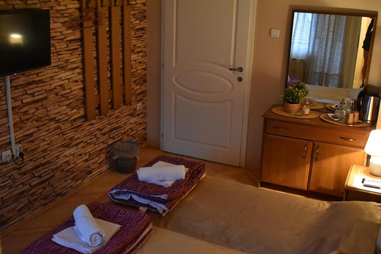 Guest House Kozle Üsküp Dış mekan fotoğraf